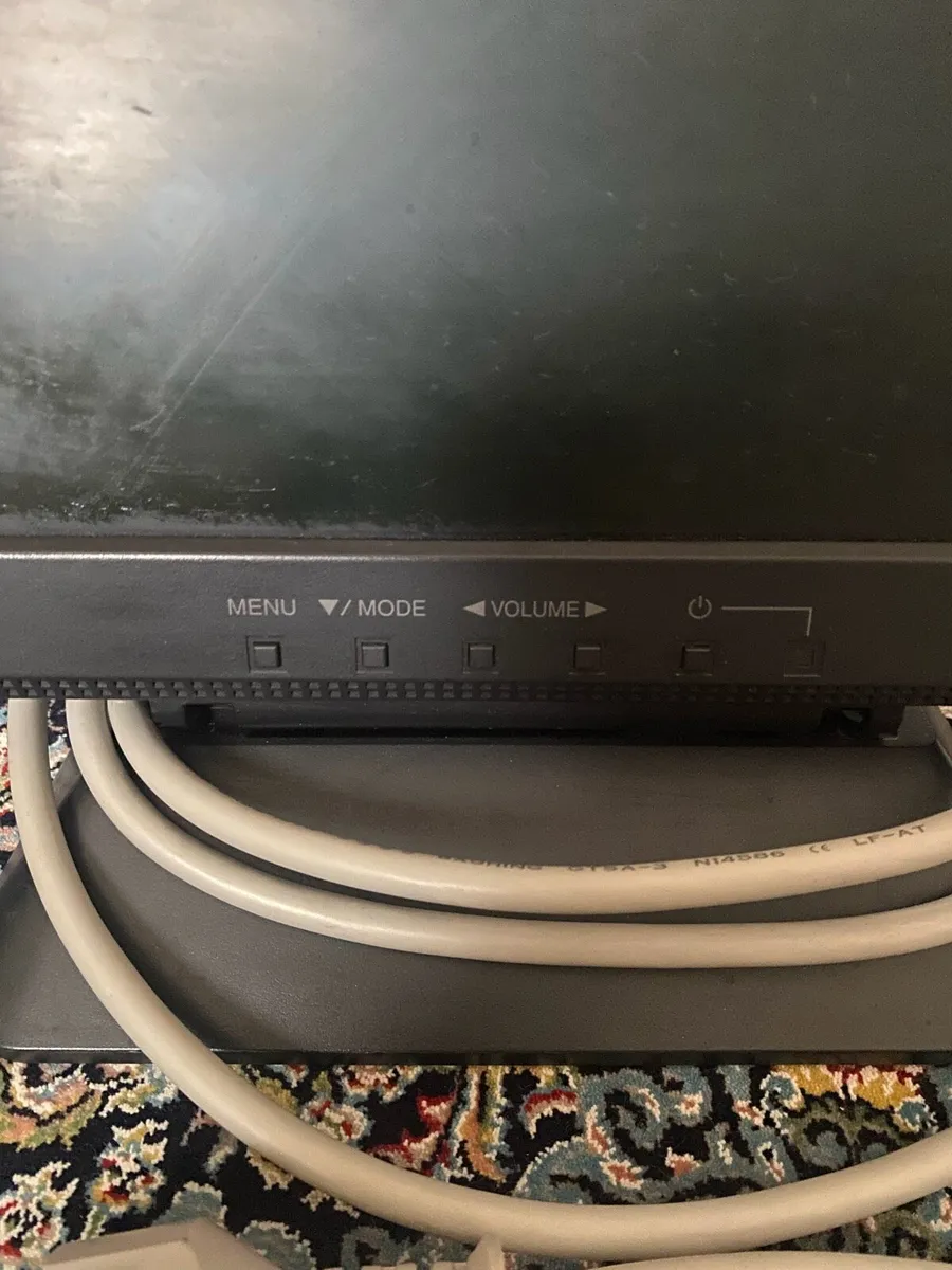 Sharp LCD Monitor - LL-T15A4-B (15") - Image 2