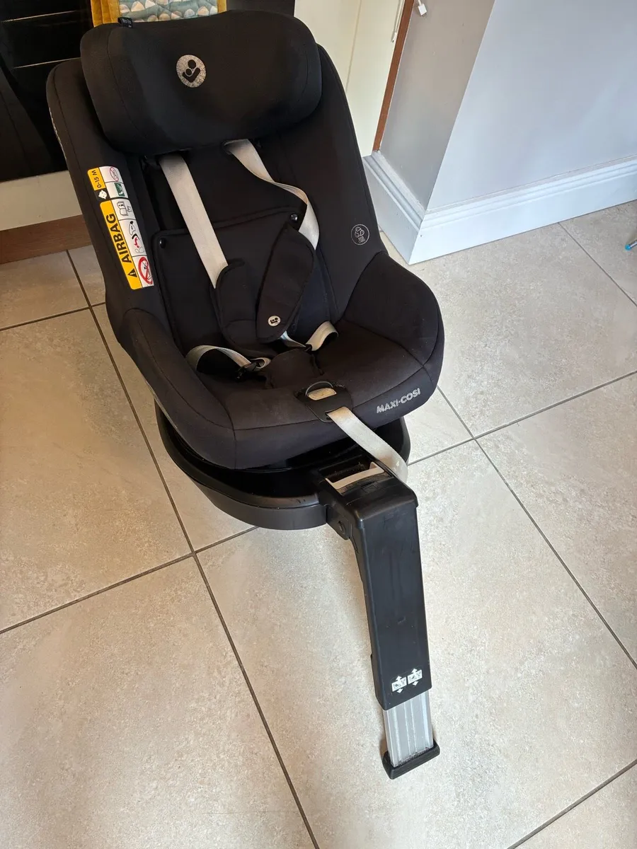 MAXI-COSI TODDLER CAR SEAT - Image 1