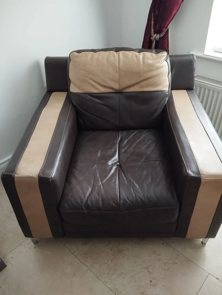 Arm chair