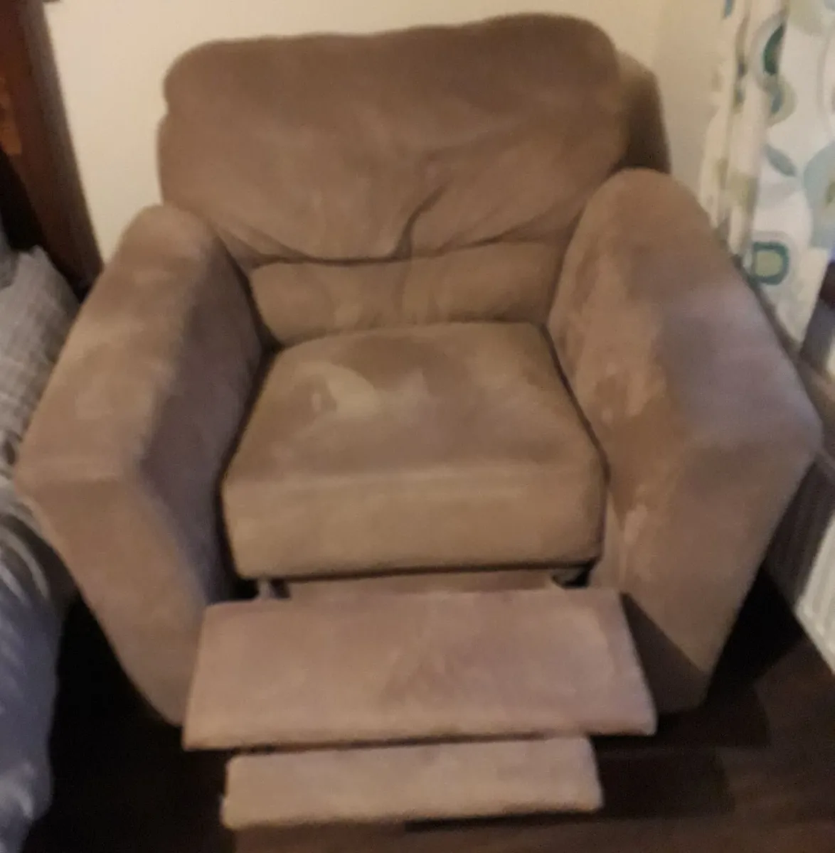 Armchair - Recliner with Ottoman - Image 3