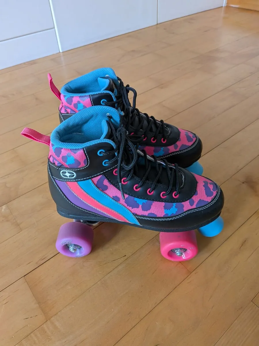 Roller Skates - Size UK 5 - Image 3