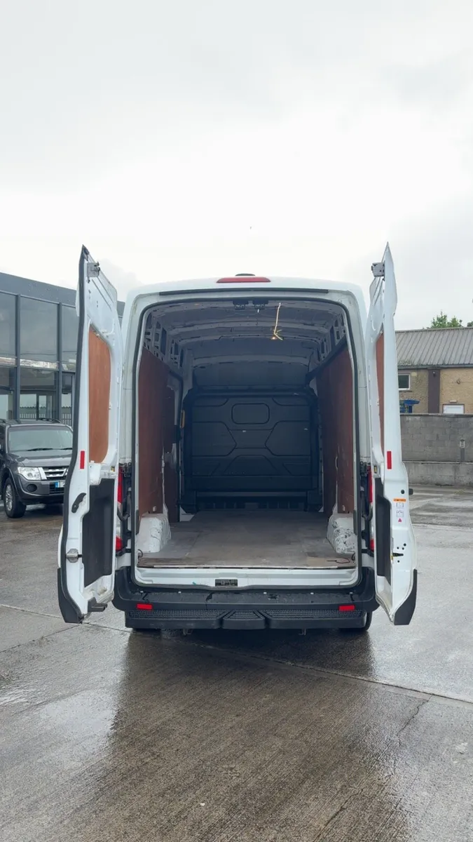 FORD TRANSIT - Image 4