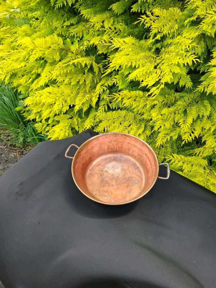 37cm copper pot postage possible - Image 1