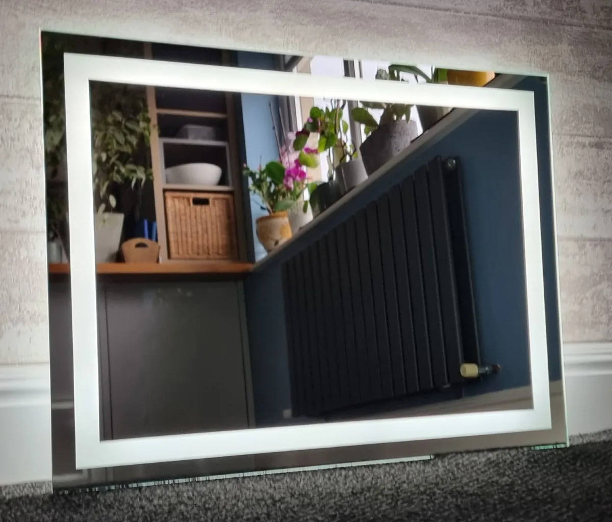 LED Bathroom Mirror Ensuite Makeup Vanity Brigth - Image 3