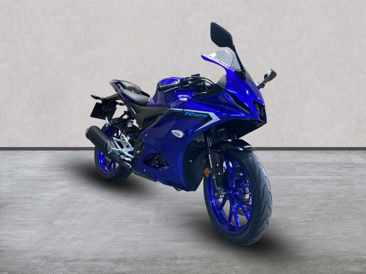 YAMAHA  R-125 , April 2025 NI Registered - Image 3