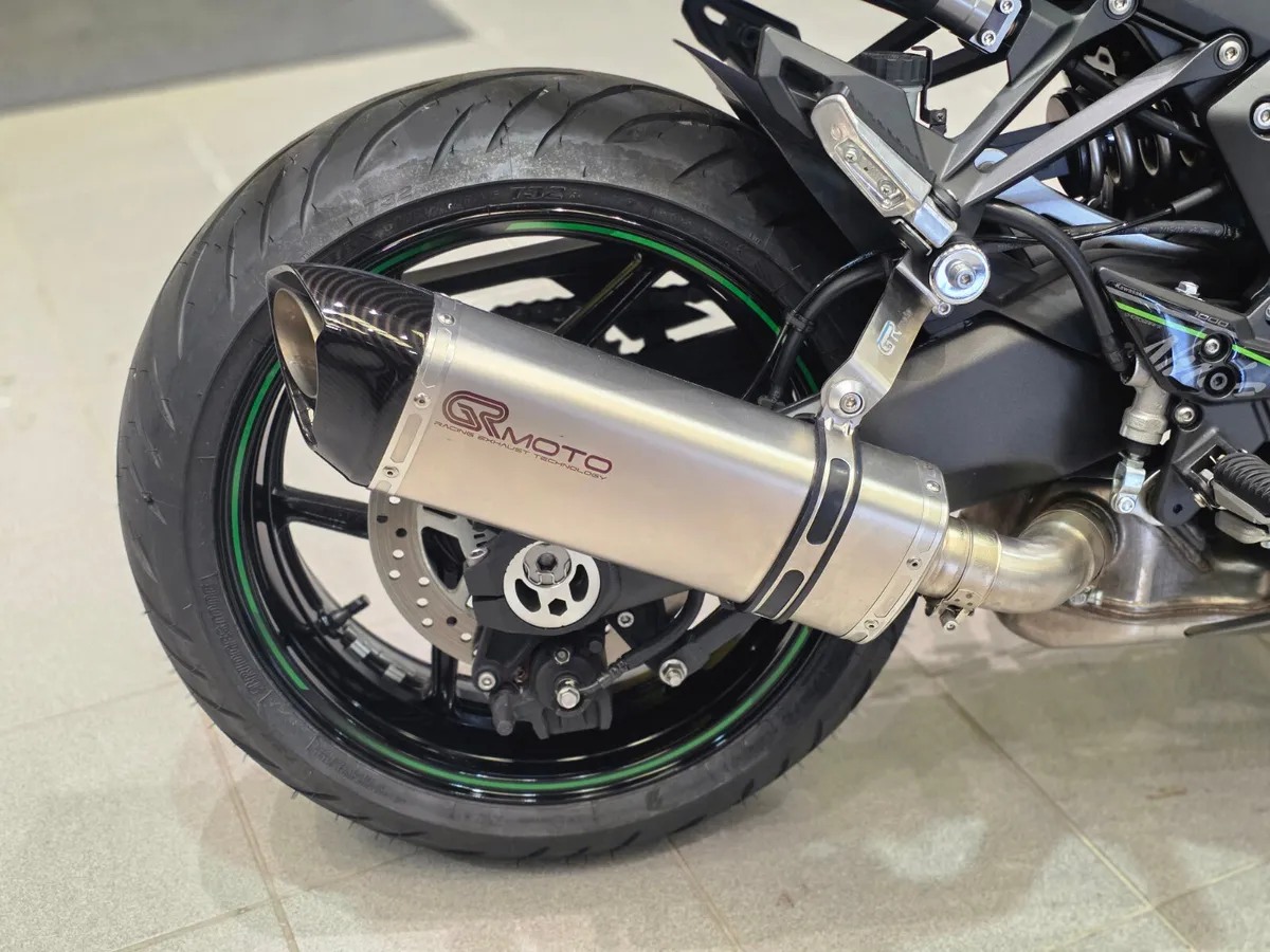 Kawasaki Z1000SX - Image 3