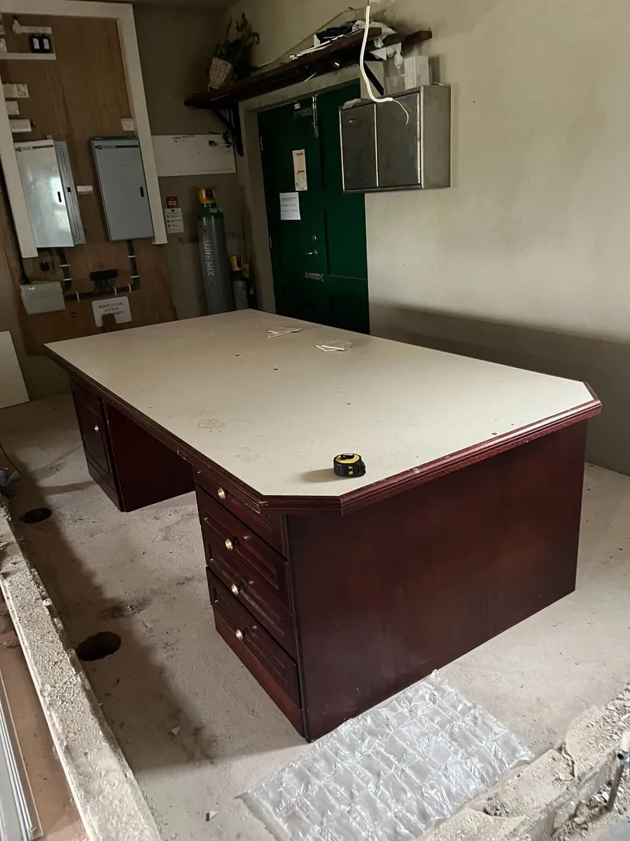 Desk