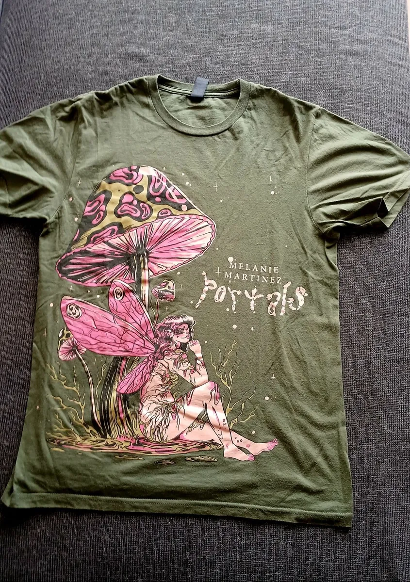Melanie Martinez 2x t-shirt - Image 1