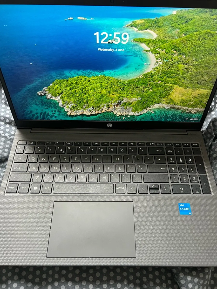Hp 15.6” laptop (Fast i5 13th Gen, 16GB) W11 pro - Image 1