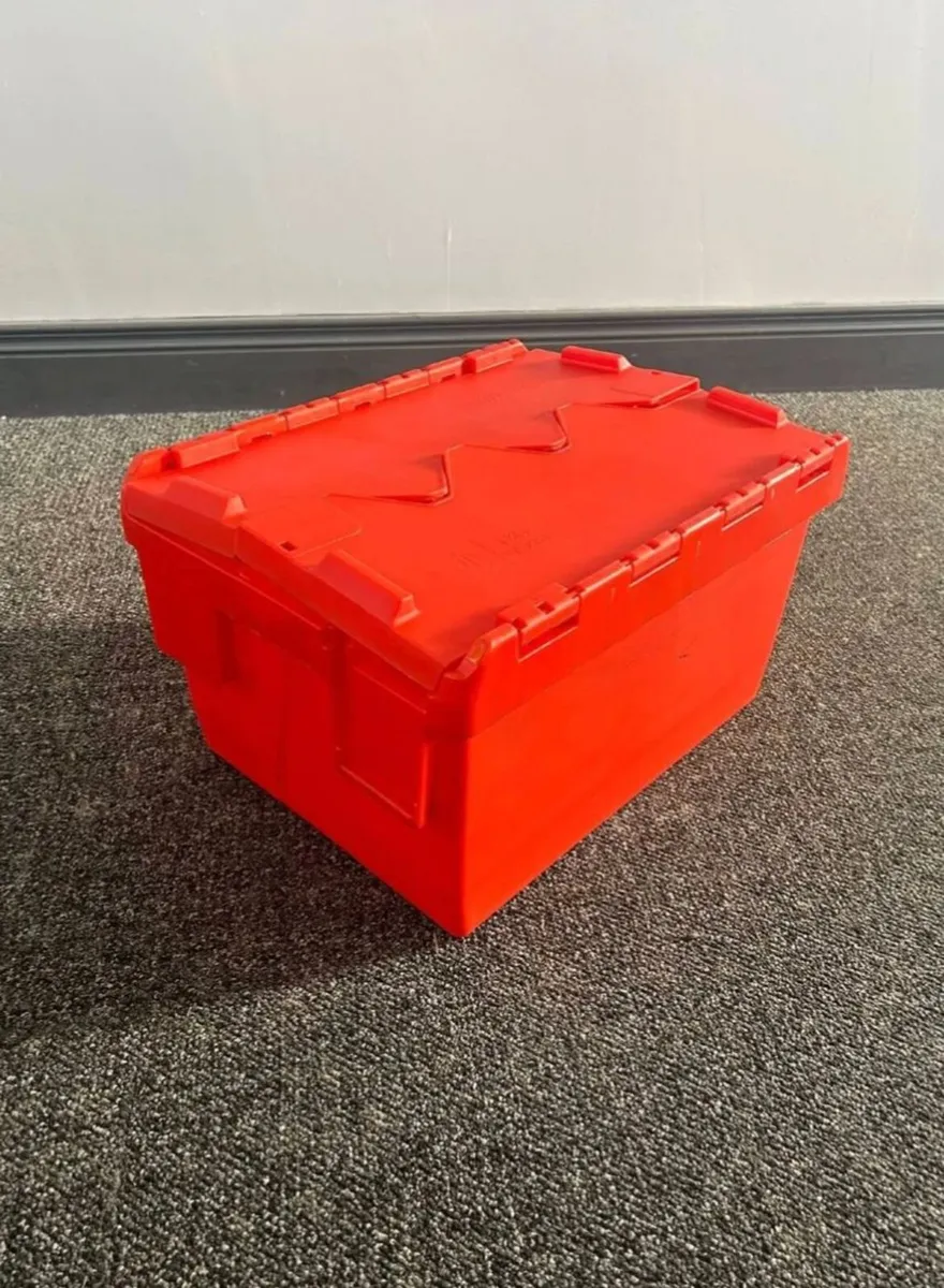 Clearance sale on storage tote boxes - Image 3
