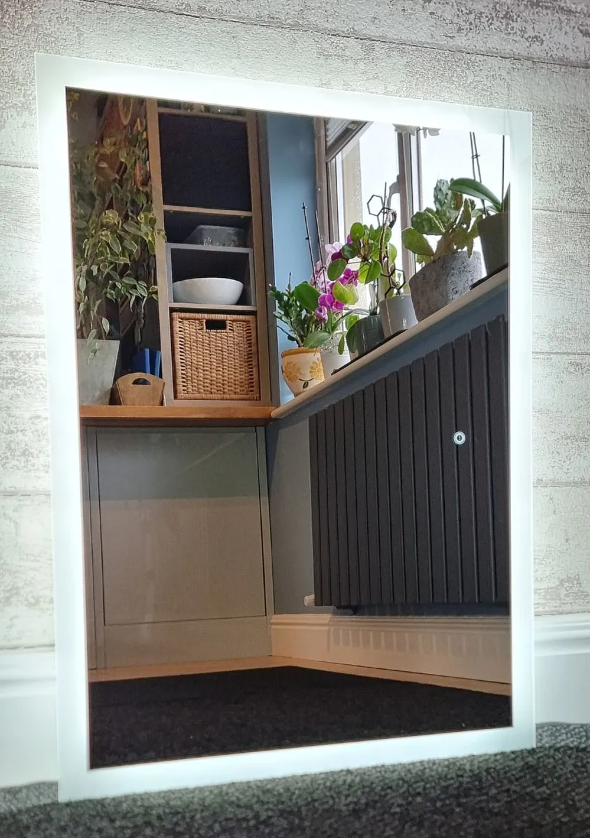 LED Bathroom Mirror Horizonatl Vertical Fit Touch - Image 3