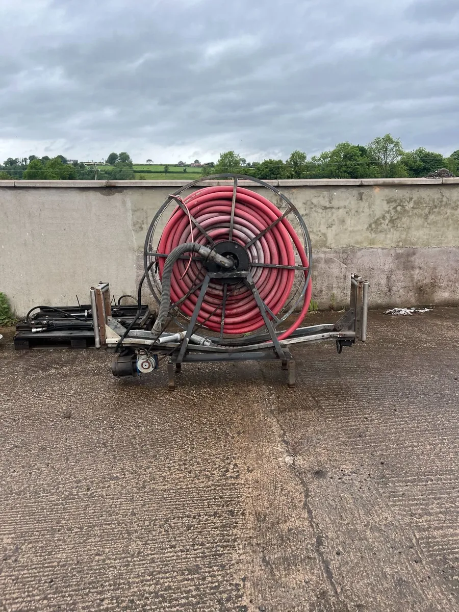 Hose reel