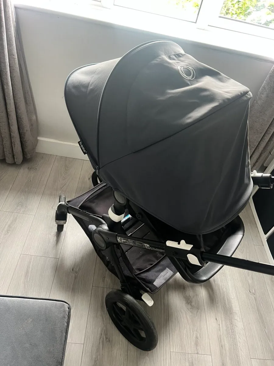 !Basically NEW ! Bugaboo fox 3 Buggy - Image 4