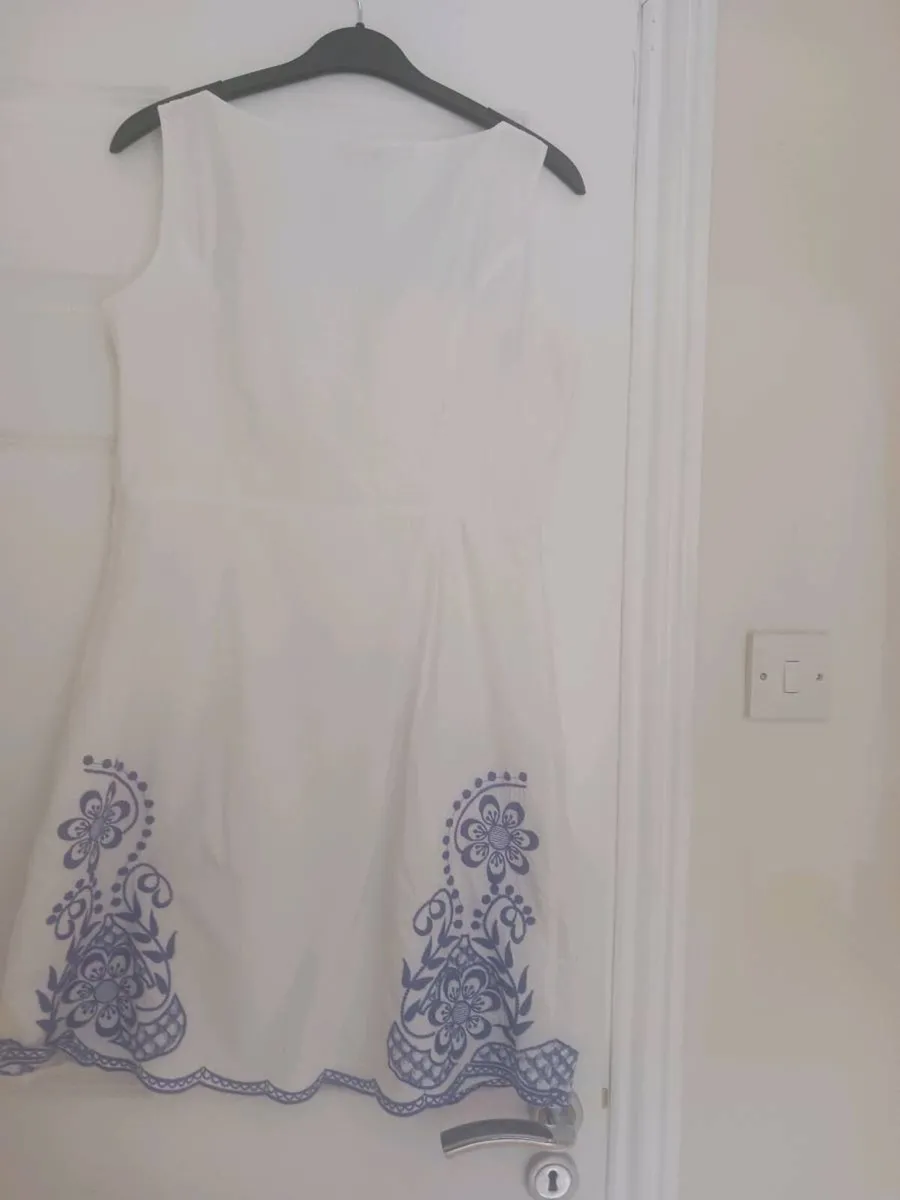 Dress (Phase Eight) Size 12 - Image 2