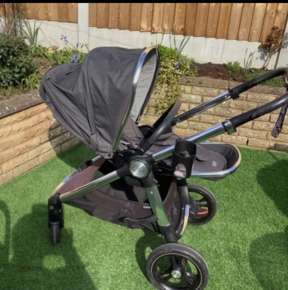 Mamas and papas occarro pram - Image 1