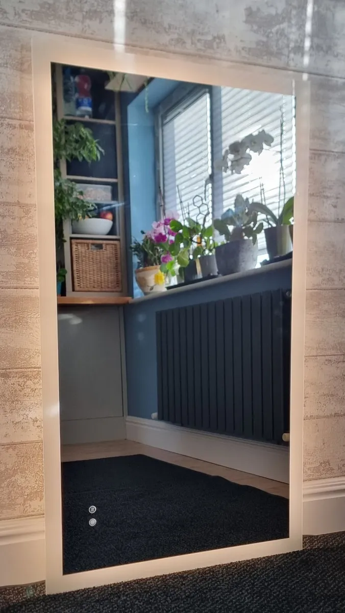LED Bathroom Mirror Vertical Horizonat Fit Touch - Image 3