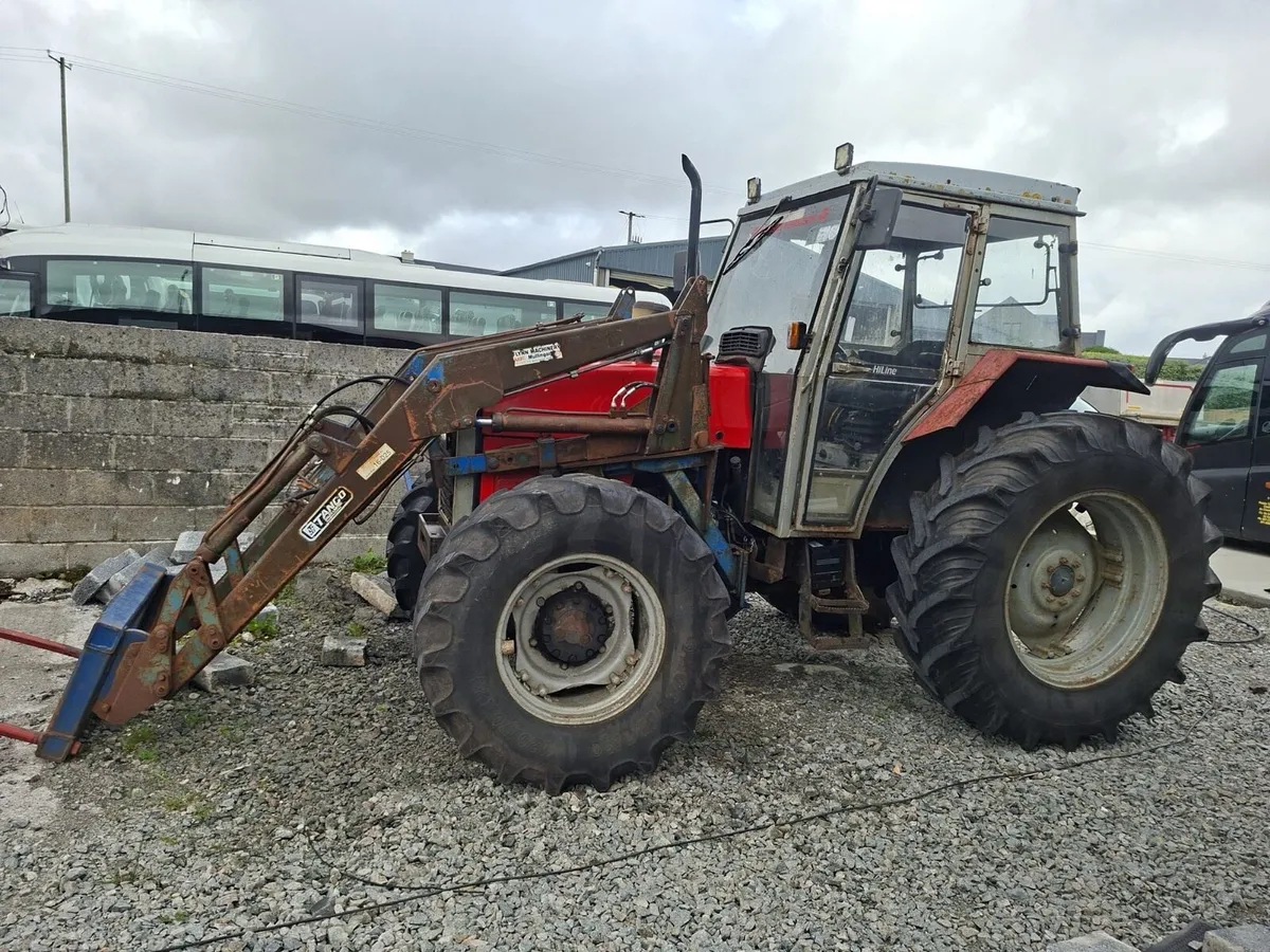 Massey 390 - Image 2