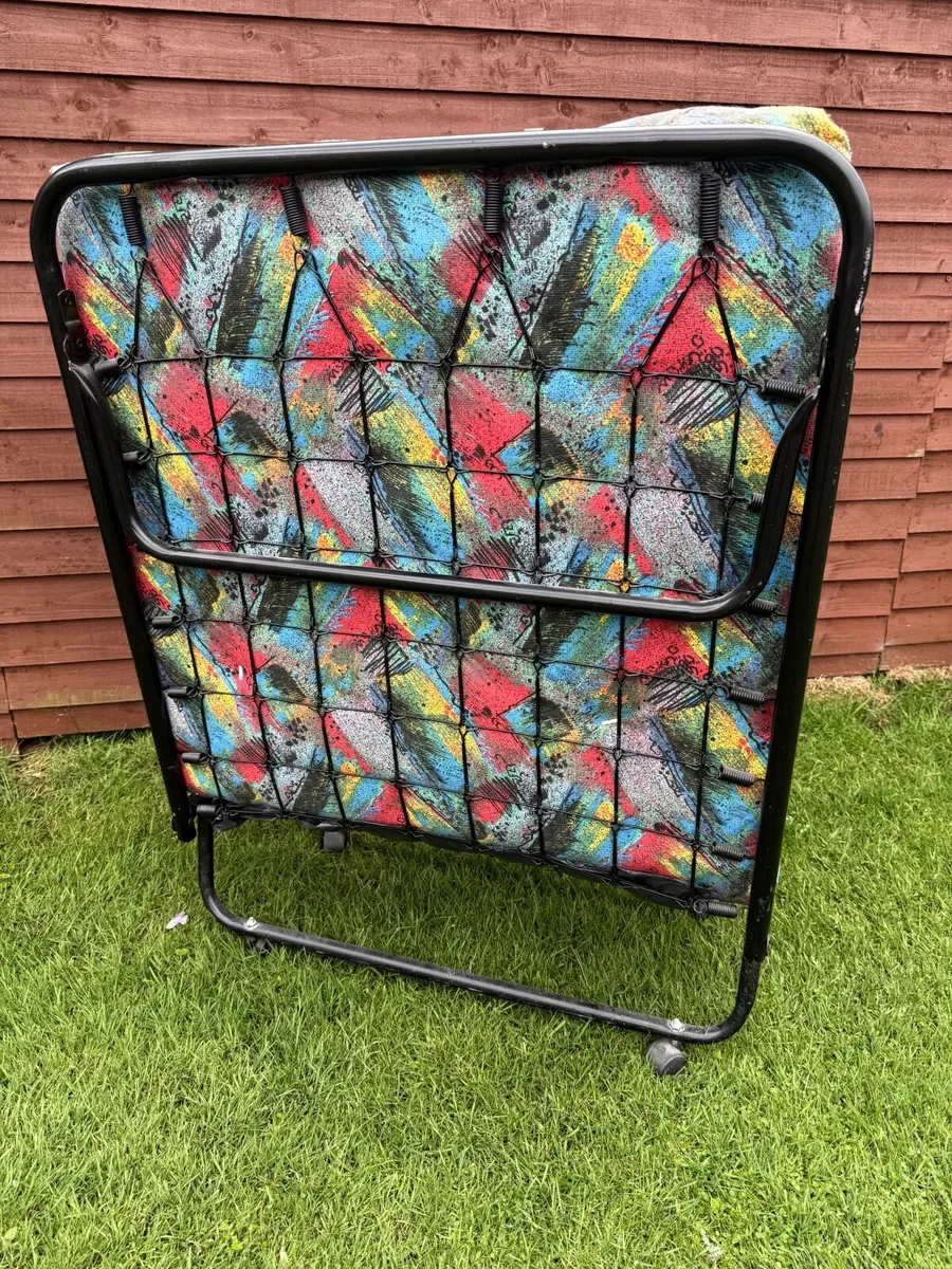 Folding bed - Image 1