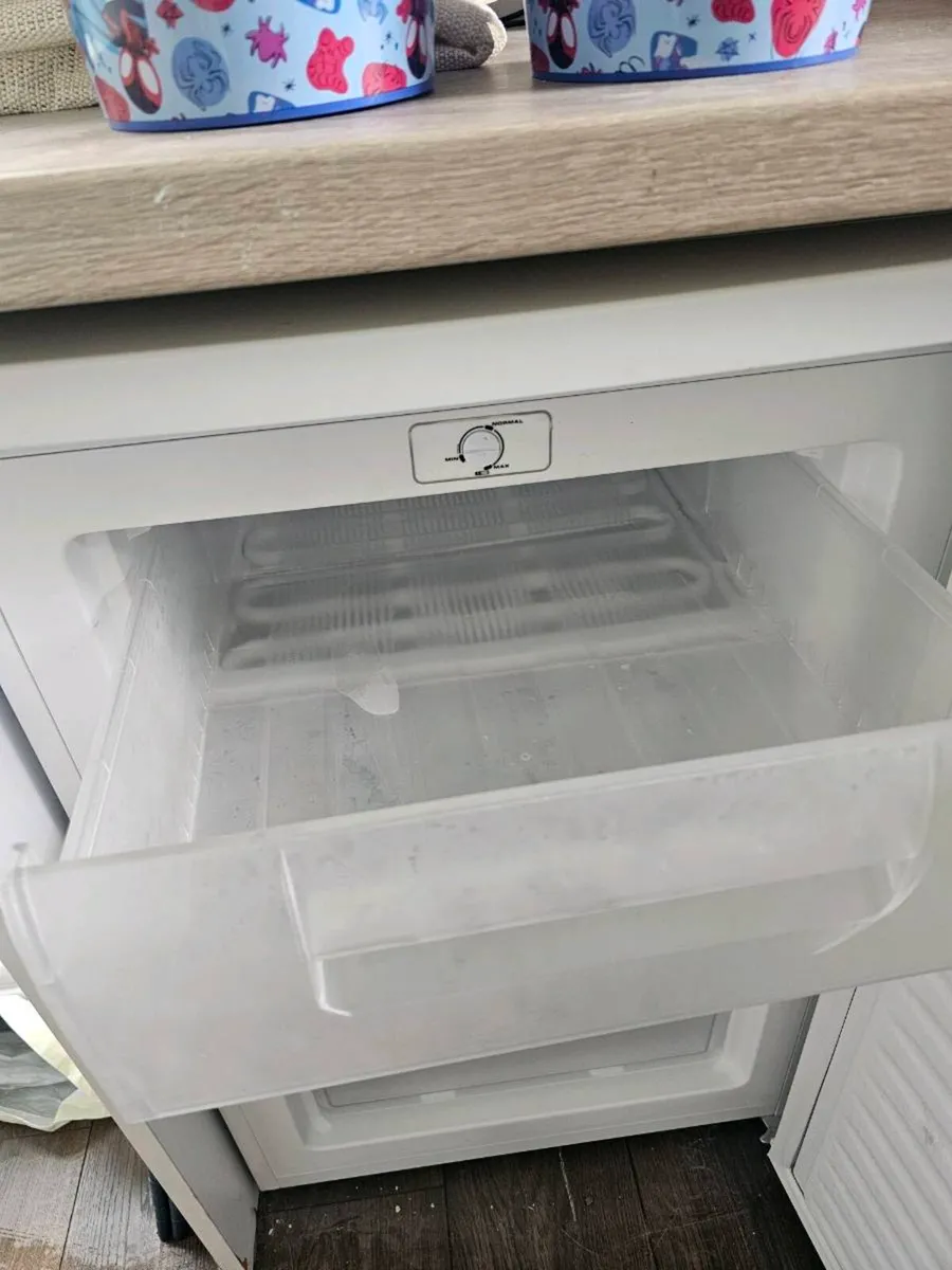 Candy under counter freezer - Image 3
