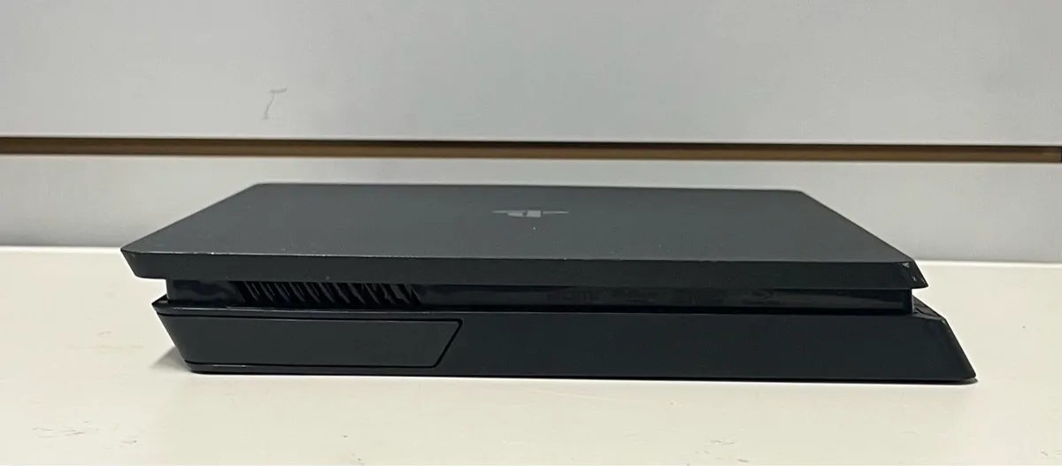 Play Station 4 Slim - Image 2