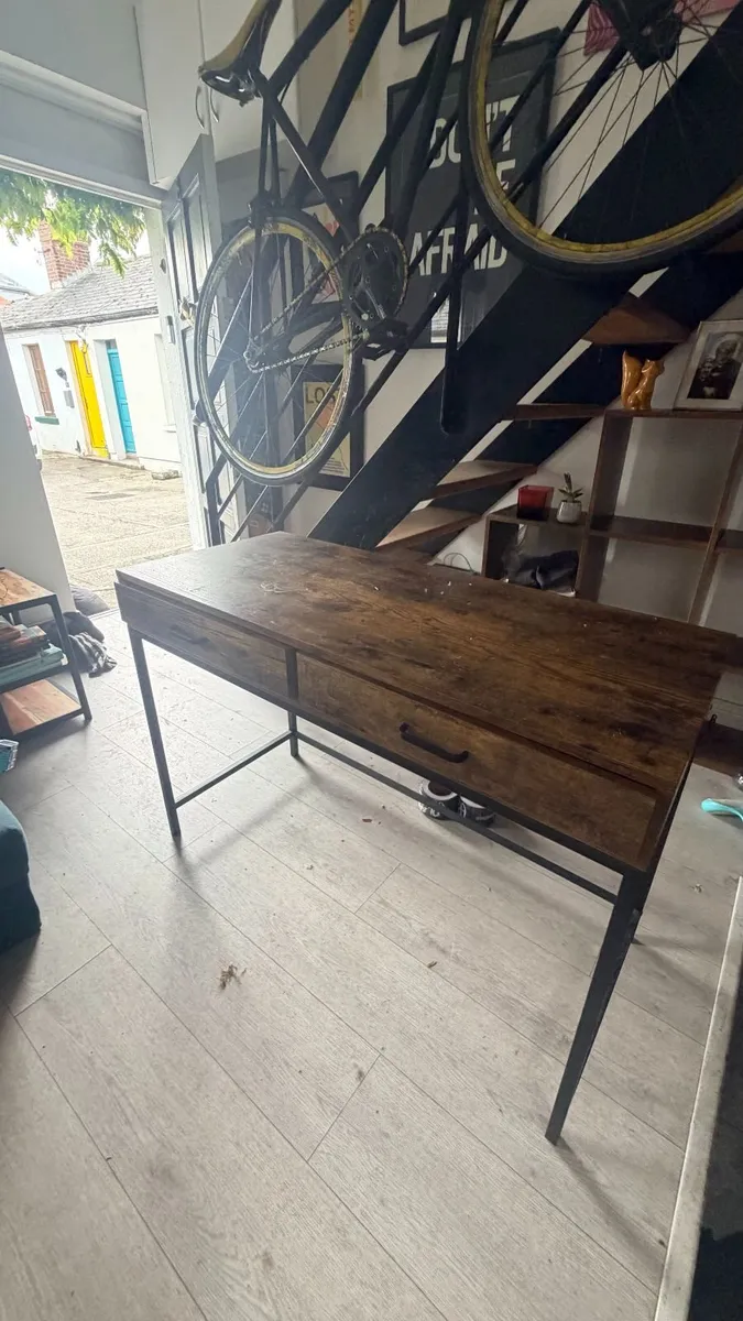 Office desk, office chair and storage unit FREE - Image 4