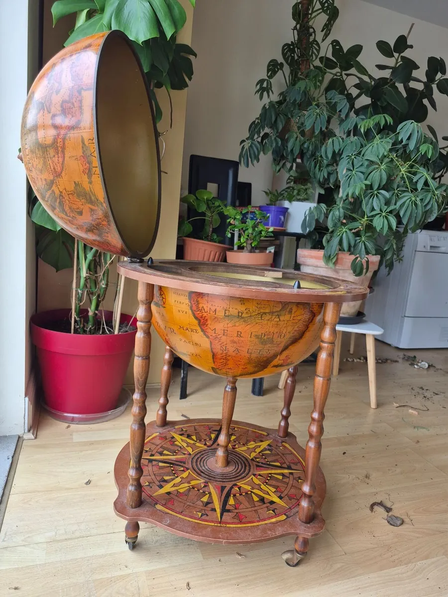 Globe Bar Trolley - Image 1