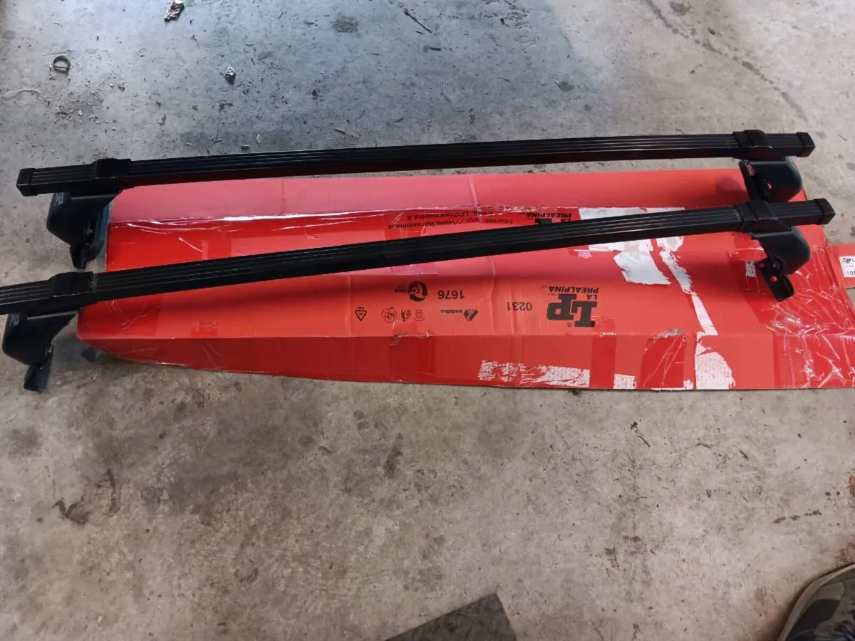 Roof Rails Passat - Image 3