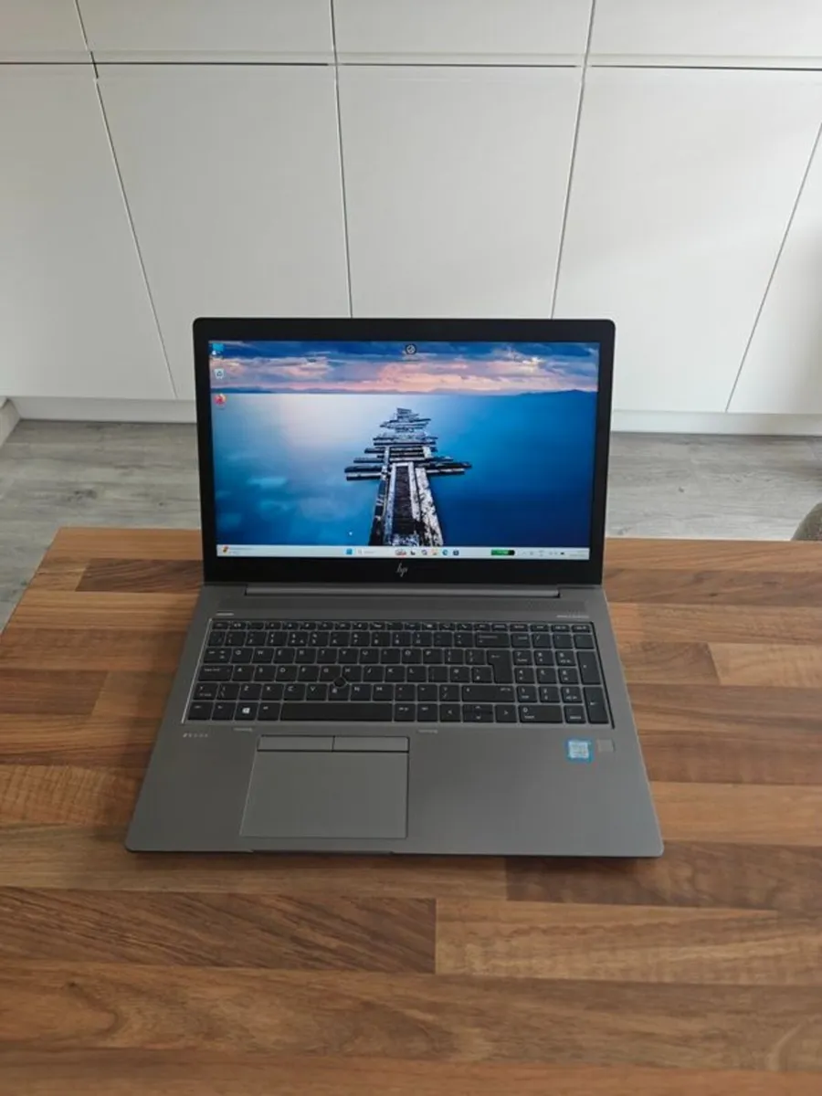 Super HP Zbook 15u G6 | i7 | 16GB | 256GB | 15.6" - Image 1