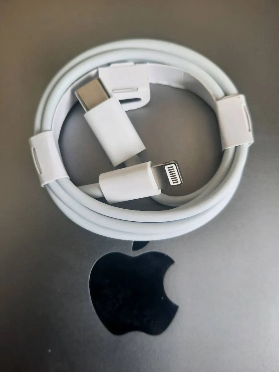 charging cable for apple products - Image 2