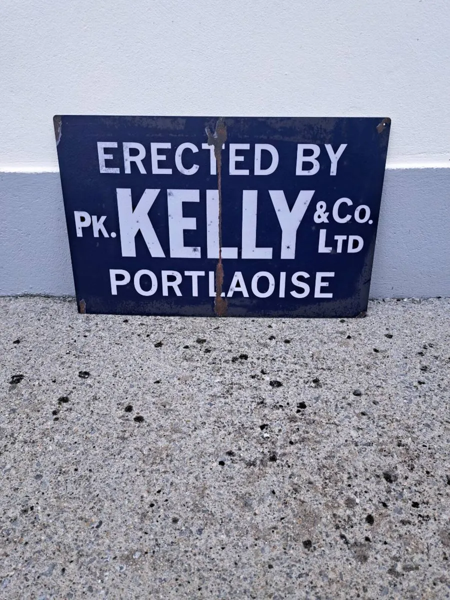 Large  Kelly portloish metal sign