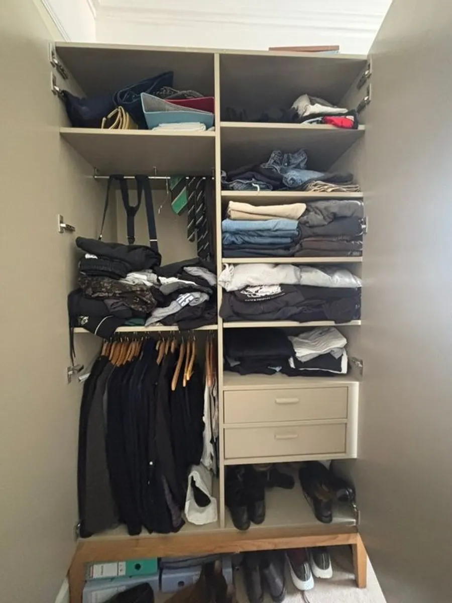 wardrobe - Image 2