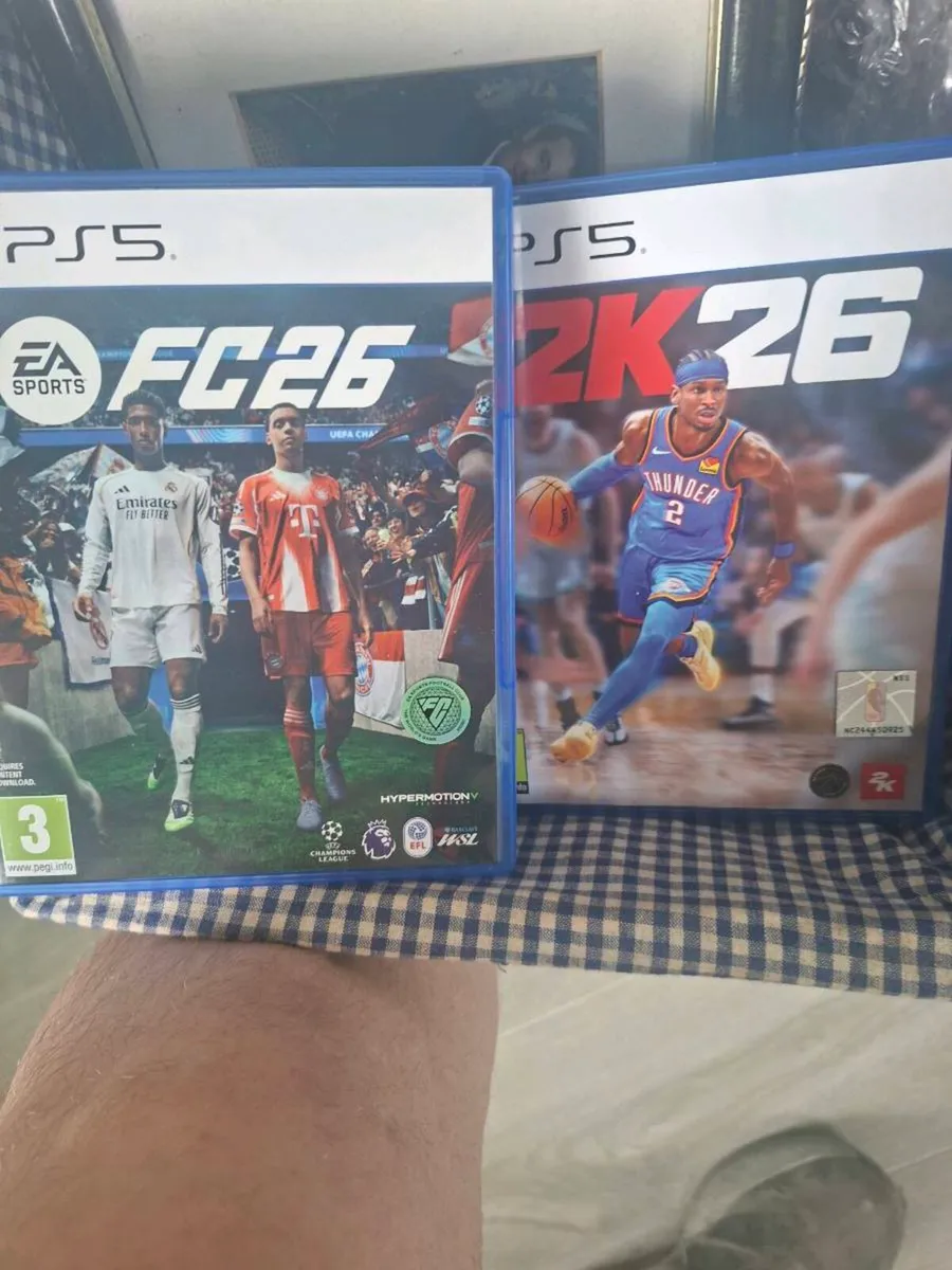 Ps5 1tb disc version - Image 2