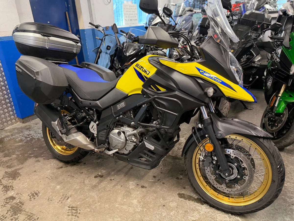 2025 SUZUKI V-STROM DL650 - Image 2