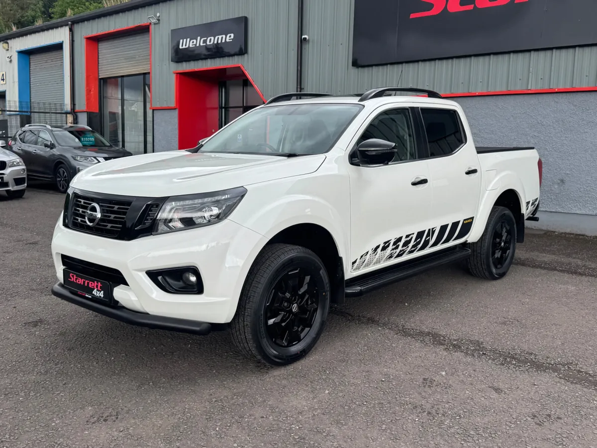 NO VAT - November 2019 Nissan Navara N-Guard - Image 2