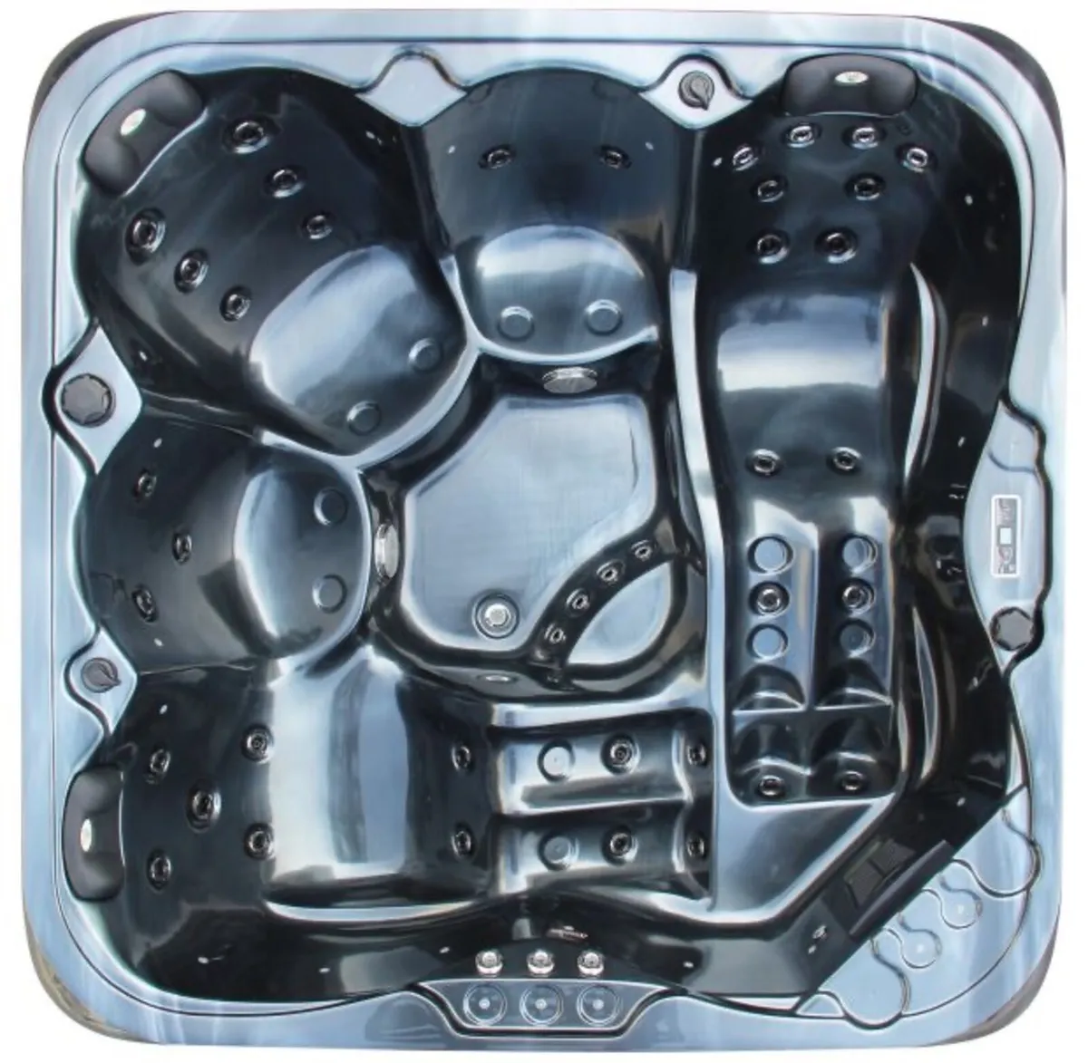 Free Delivery - New Amethyst 5 Person Hot Tub - Image 4