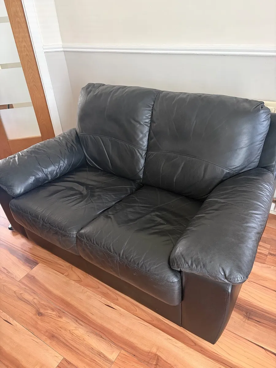 Leather sofas - Image 1