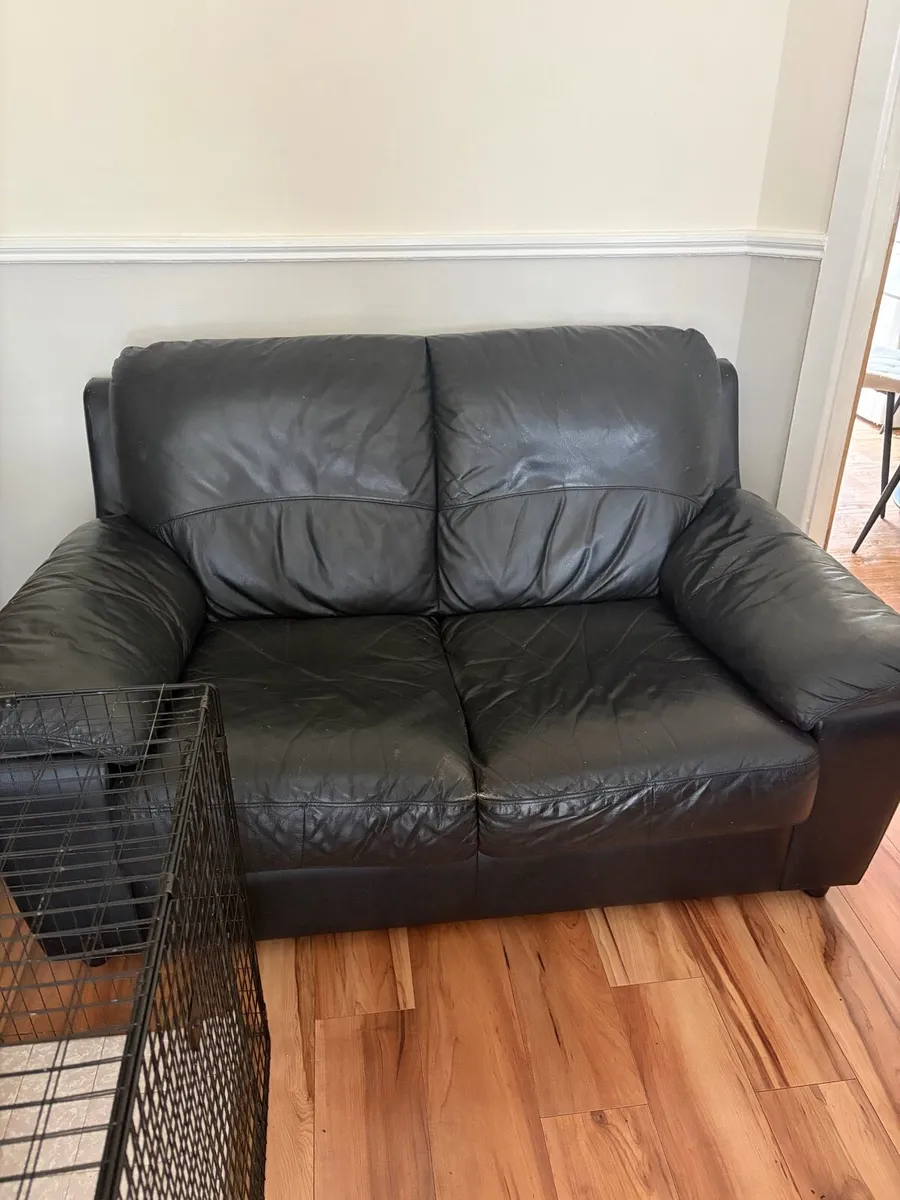 Leather sofas - Image 2