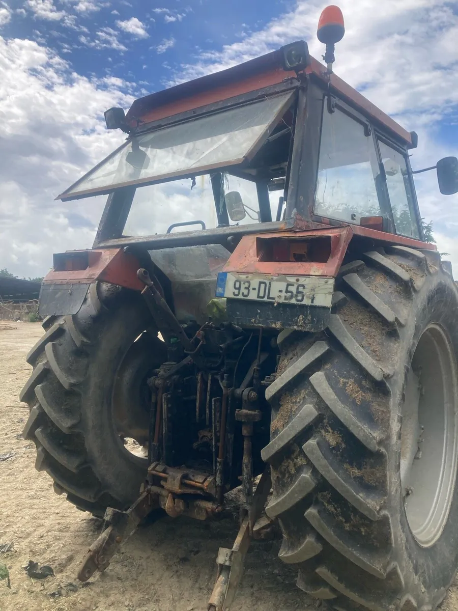 Tractor - Image 4