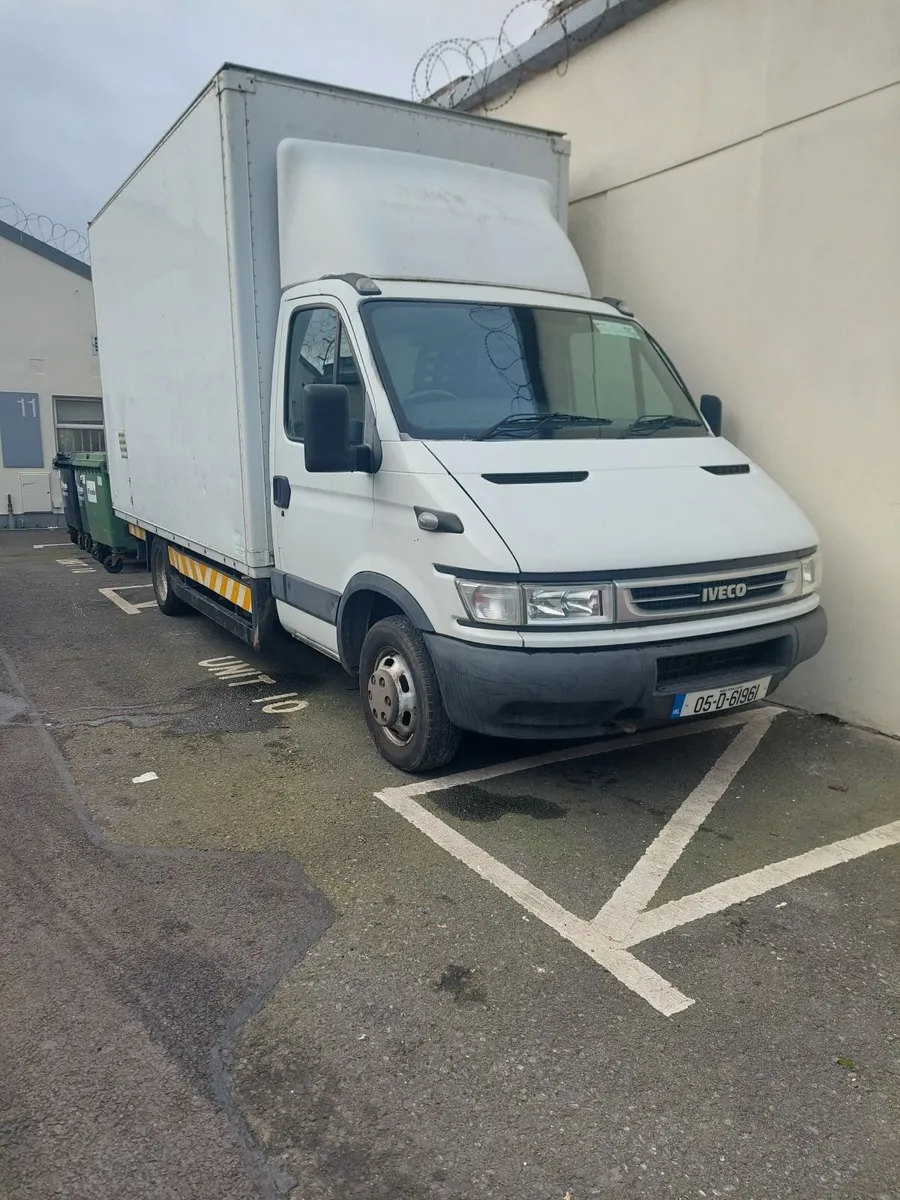 Iveco Daily Box Van 2005 - Image 1