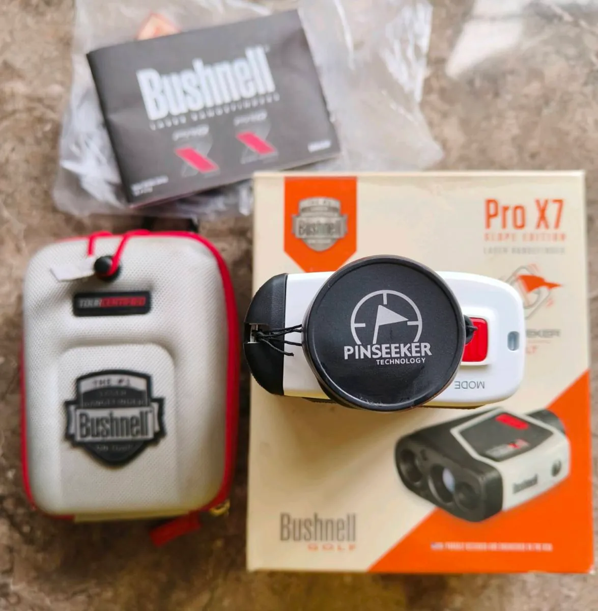 Bushnell Pro X7 Golf Rangefinder - Image 2