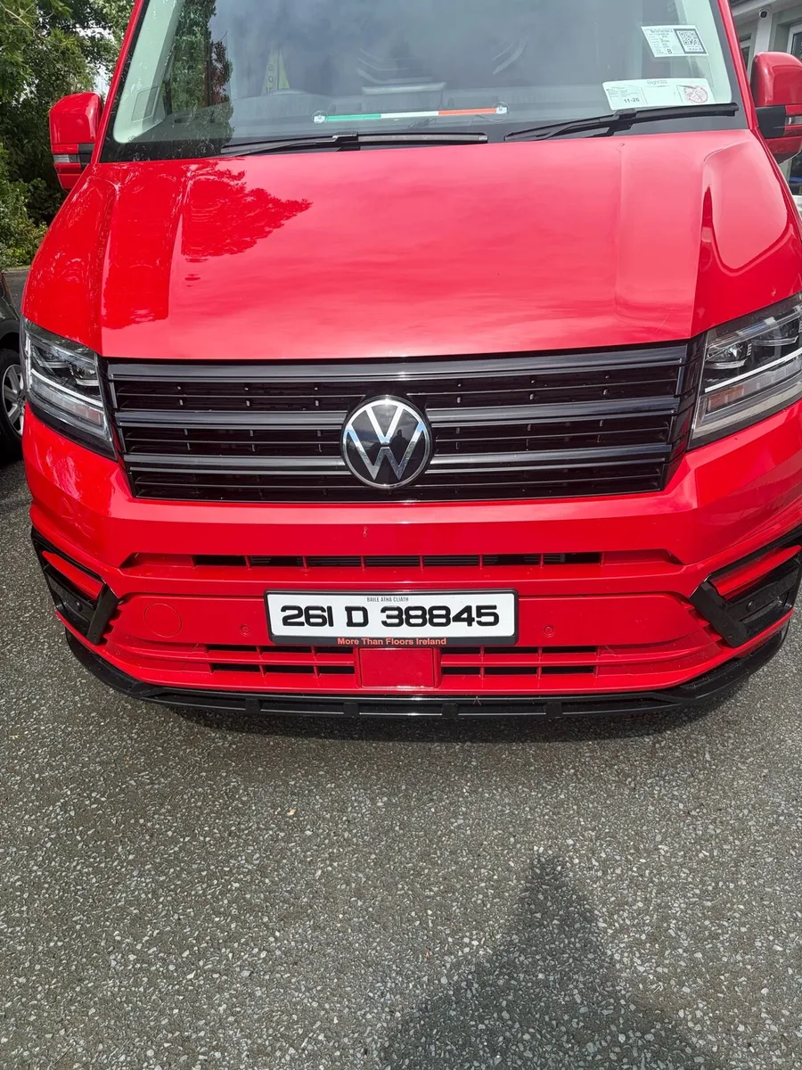 Van - Image 4