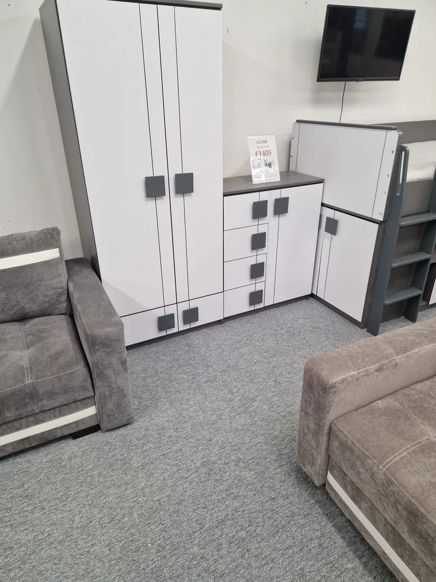 GUMI FURNITURE SET - Image 1
