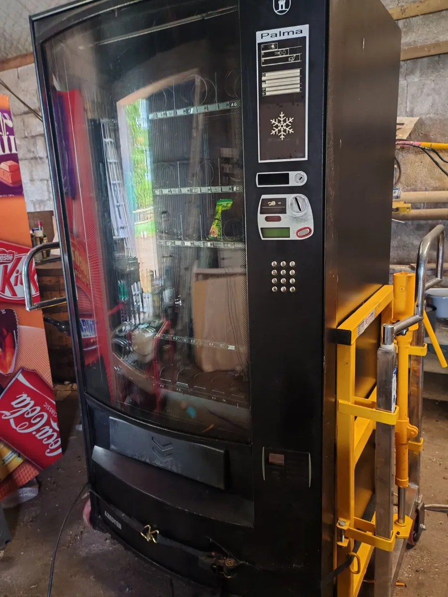 Vending machines - Image 2