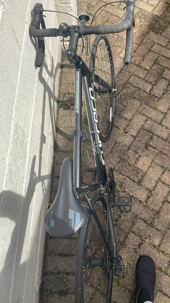 Carrera Zelos Mens Road Bicycle - Image 2