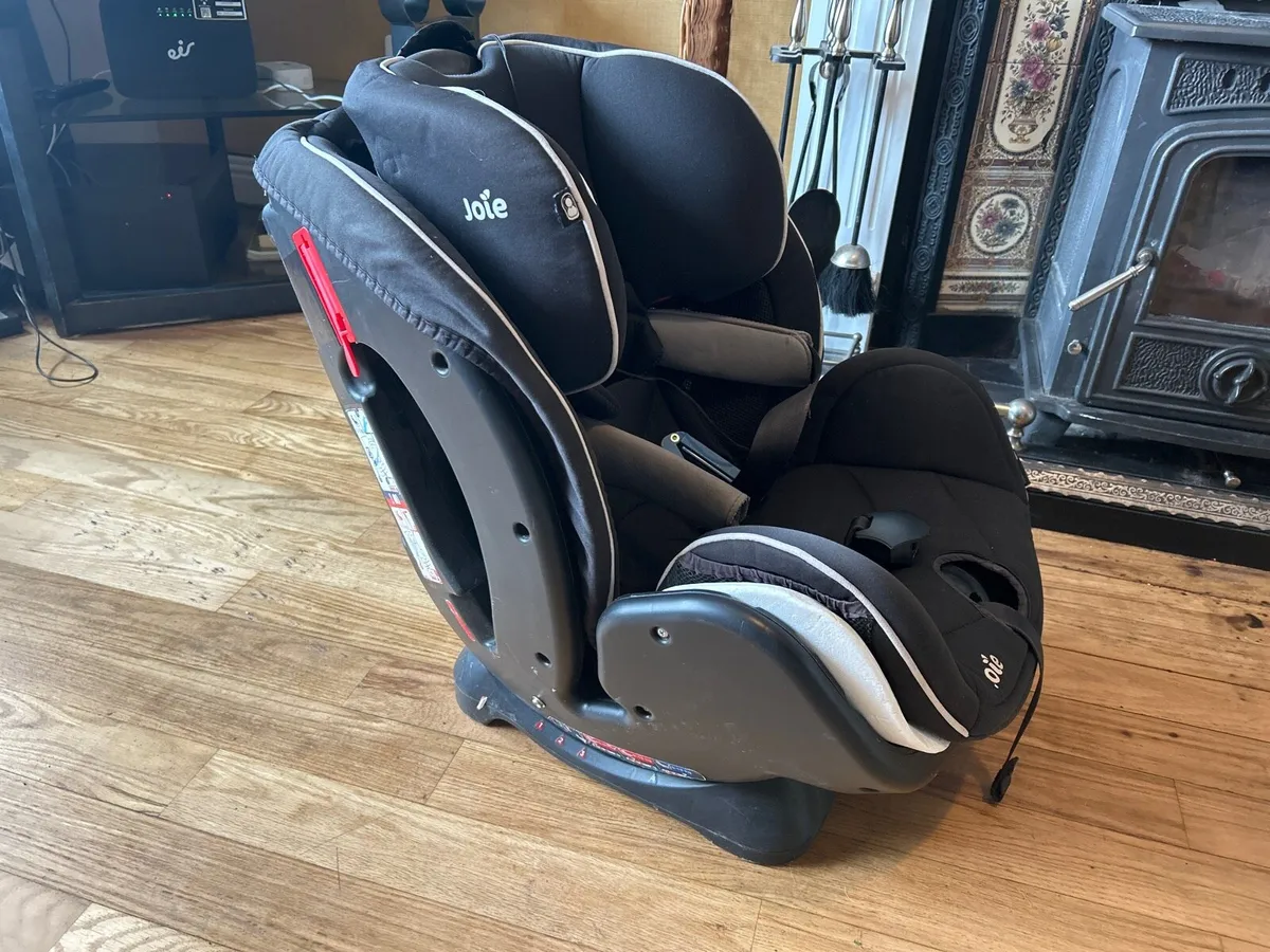 Car Seat - Image 1