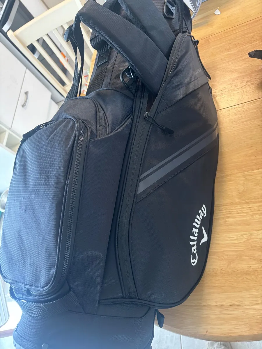 Callaway chase golf bag - Image 1