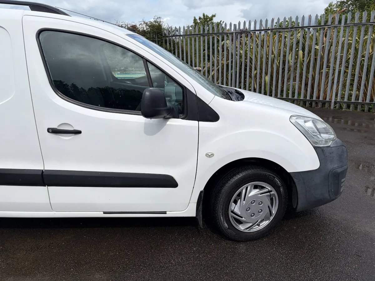 Citroen Berlingo 2016, 3 Seater, Very low KM, 83K - Image 1