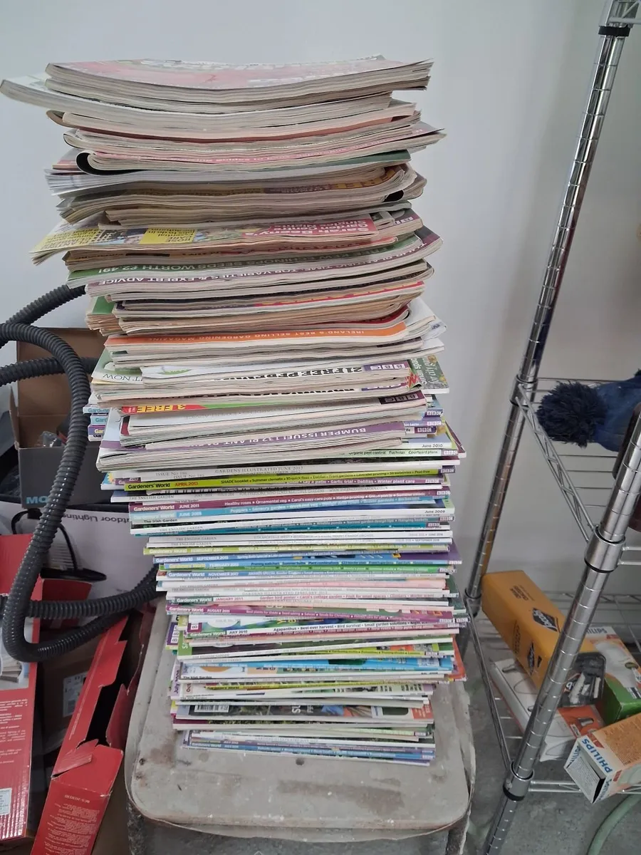 Magazines - Image 2