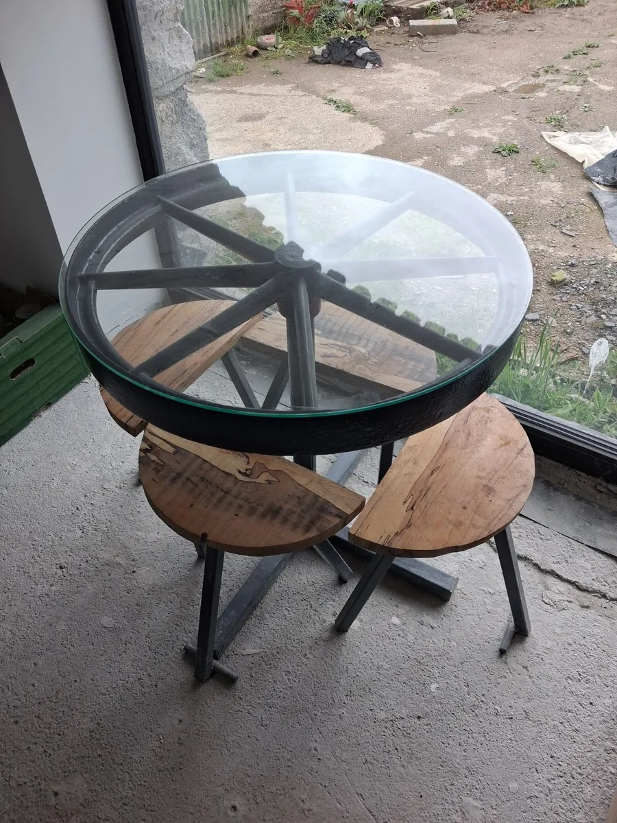 Table & stools - Image 1