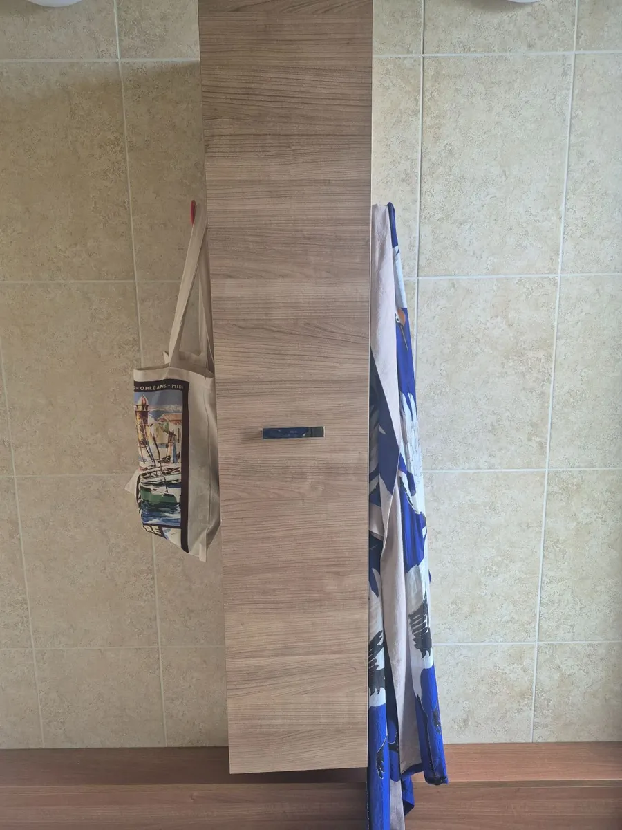 Bathroom Unit - Image 1